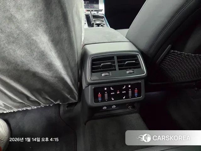 Audi RS6 (C8) id 3590346 из Кореи 9