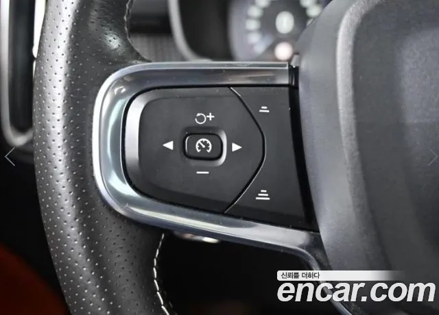 Volvo XC40 id 2872741 из Кореи 9