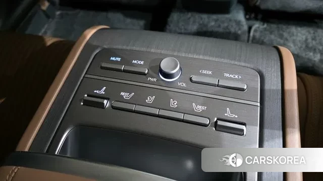 Hyundai Grandeur (GN7) id 3763813 из Кореи 9