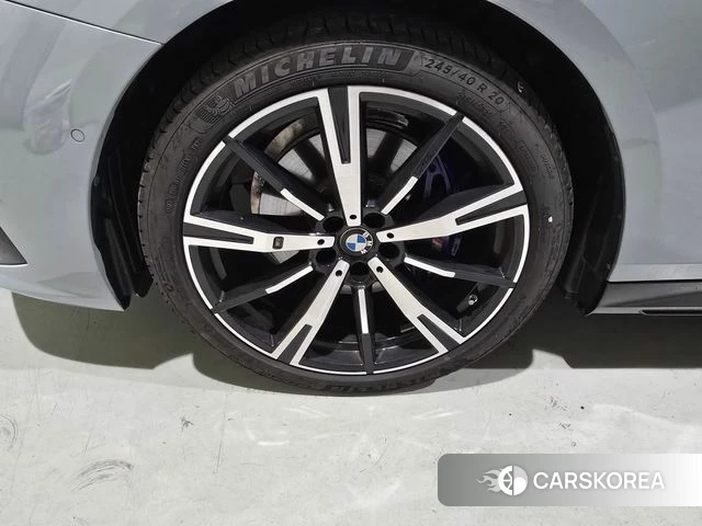 BMW 5 Series (G60) id 4704906 из Кореи 9
