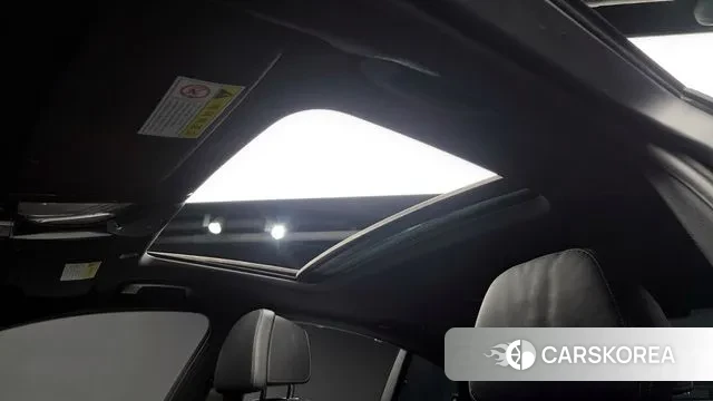 BMW 5 Series (G30) id 3583191 из Кореи 9