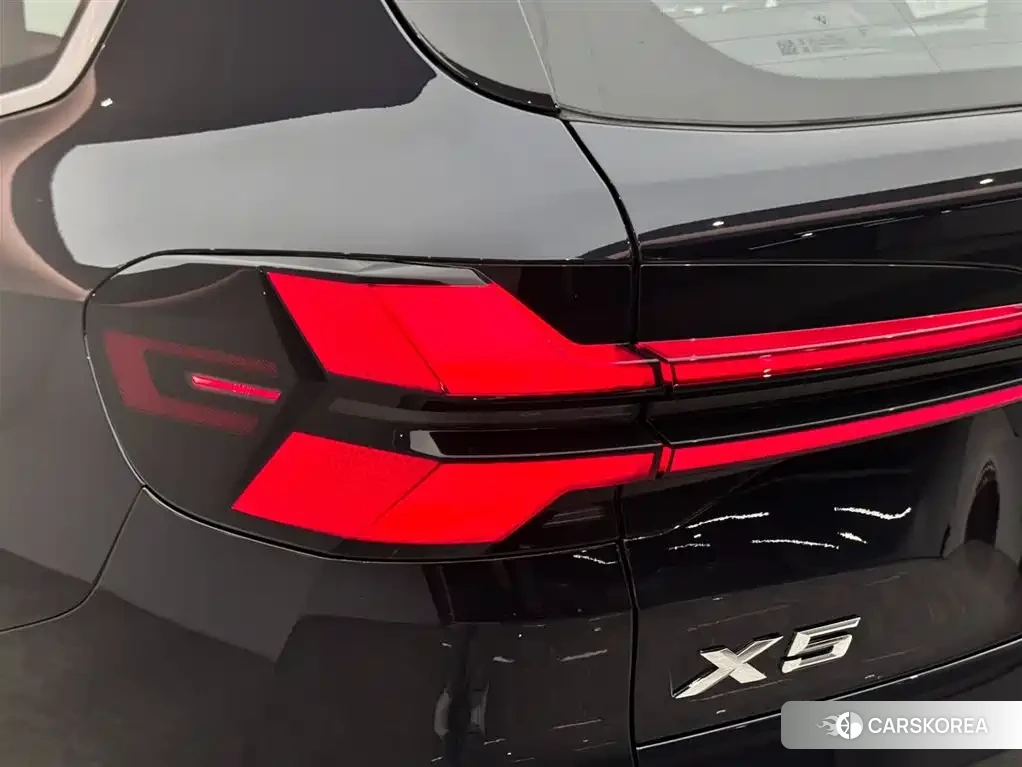 BMW X5 id 4606895 из Китая 9