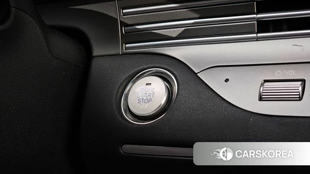 Hyundai The New Grandeur IG id 3839803 из Кореи 9