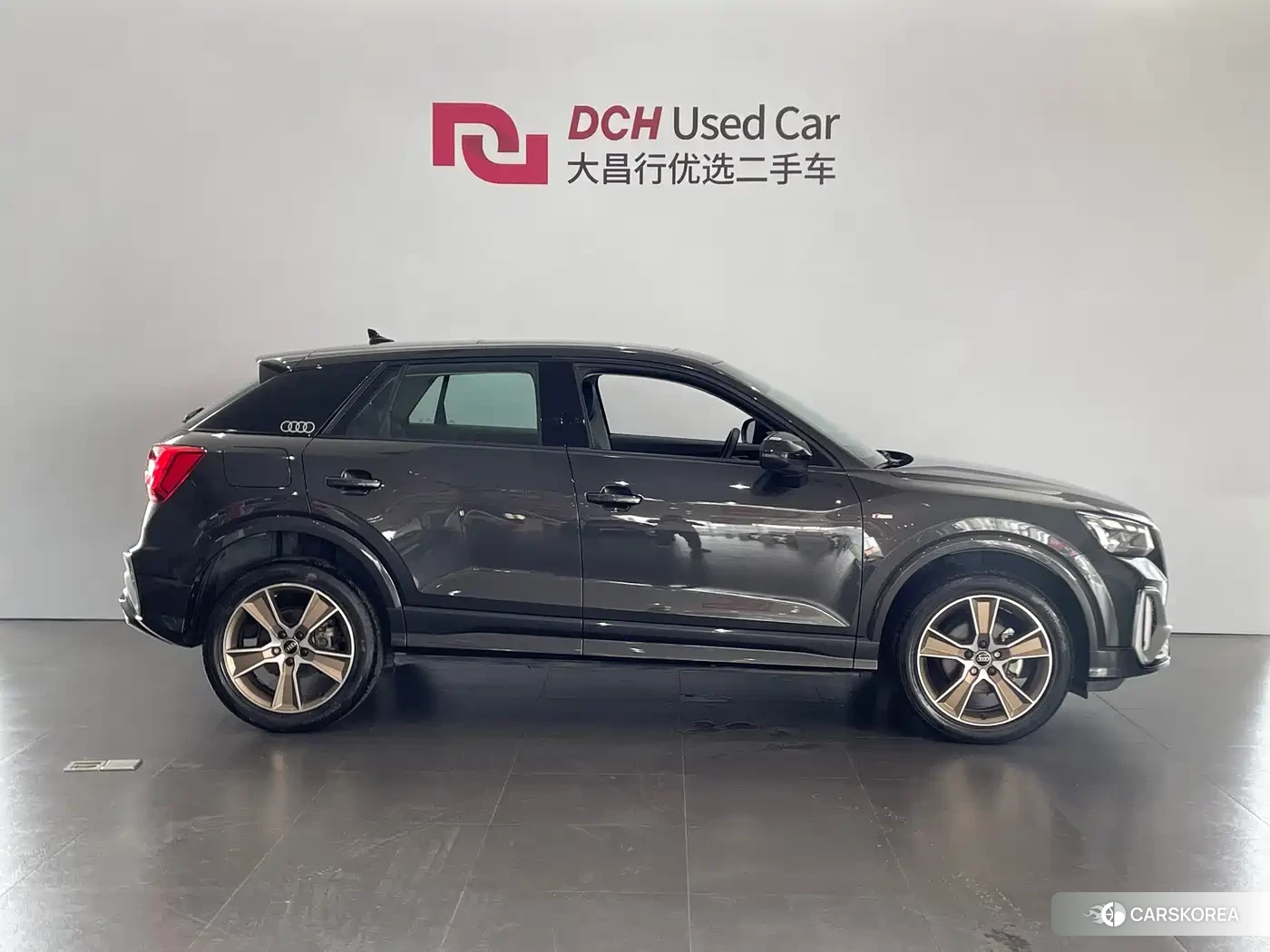 Audi Q2L id 4617061 из Китая 9
