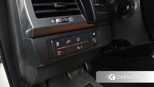 Ssangyong The New Rexton Sports Cannes id 3601133 из Кореи 9