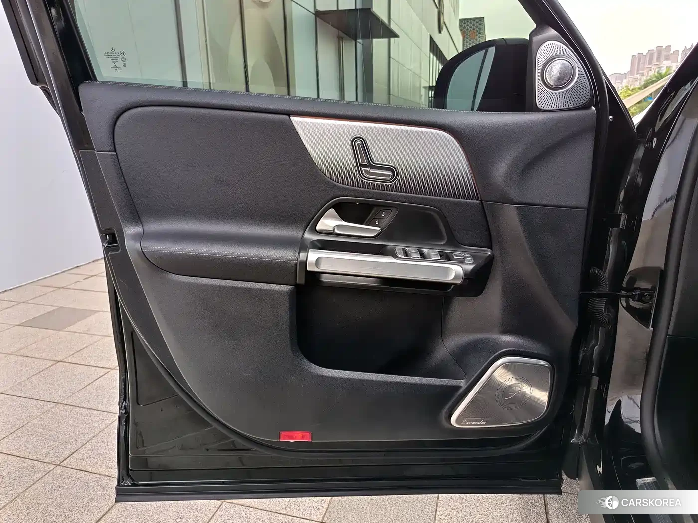 Mercedes-Benz GLB id 4606951 из Китая 9