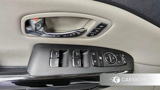 Kia The New Carnival id 3807600 из Кореи 9