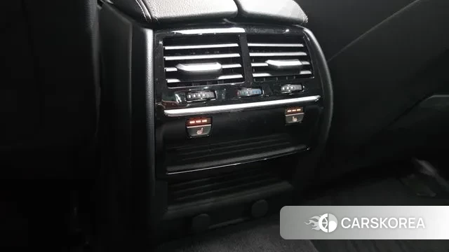 BMW 5 Series (G30) id 3013595 из Кореи 9