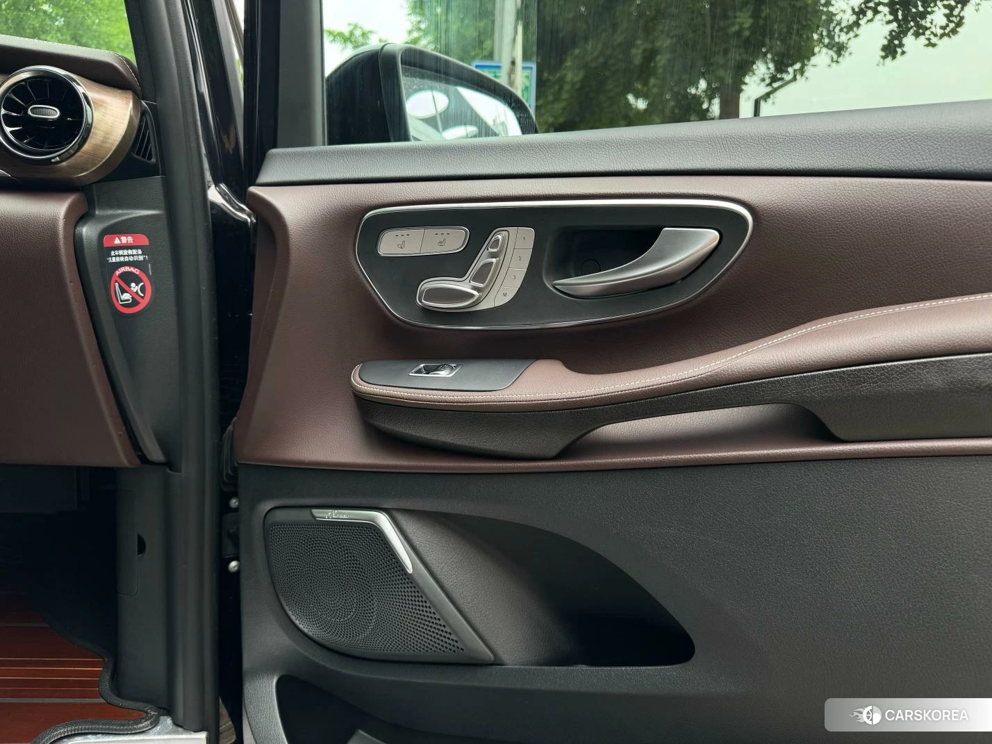Mercedes-Benz V-class id 4461551 из Китая 9