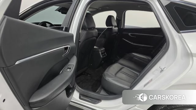 Hyundai Sonata (DN8) id 4702965 из Кореи 9