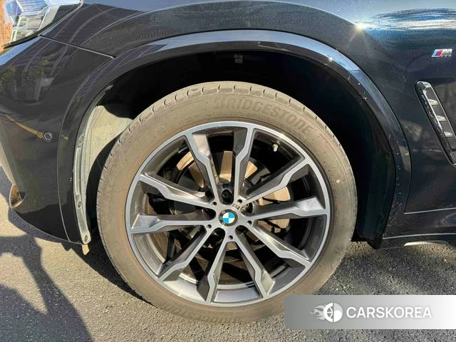 BMW X3 id 4289980 из Китая 9