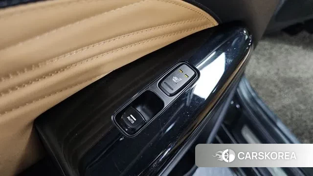 Kia K7 Premier Hybrid id 3439350 из Кореи 9