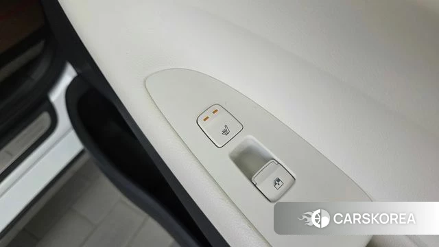 Hyundai The New Grandeur IG Hybrid id 4428610 из Кореи 9