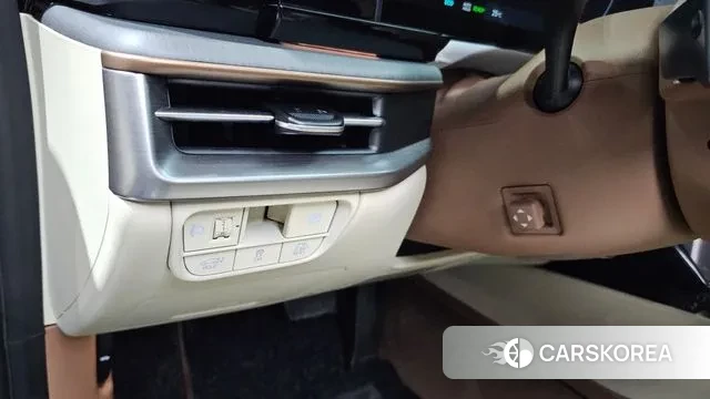 Hyundai Grandeur Hybrid (GN7) id 3159408 из Кореи 9