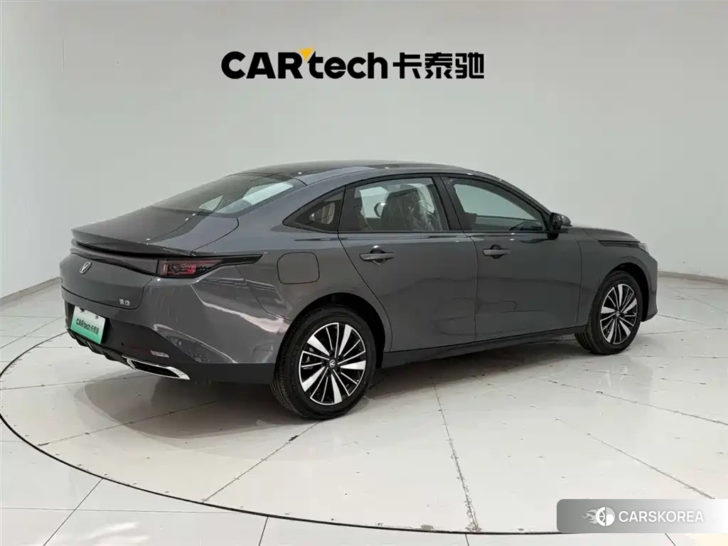 Chang'an Yidong PHEV id 4539050 из Китая 9