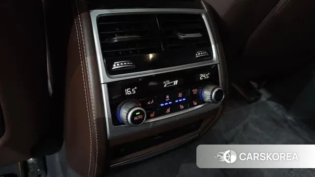 BMW 7 Series (G11) id 2986836 из Кореи 9