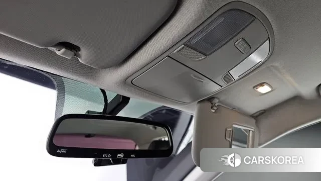 Kia Stonic id 3647093 из Кореи 9