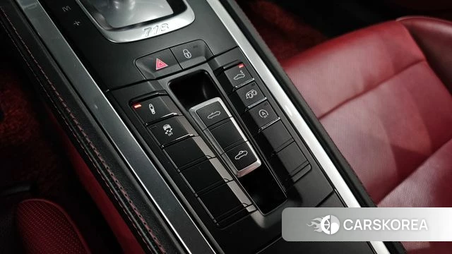 Porsche 718 Boxster id 3845484 из Кореи 9