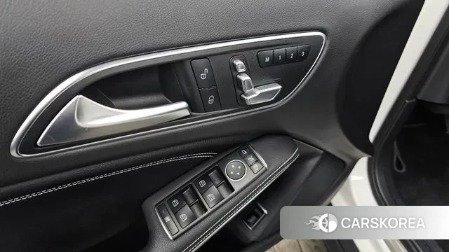 Mercedes-Benz GLA-Class X156 id 3578594 из Кореи 9