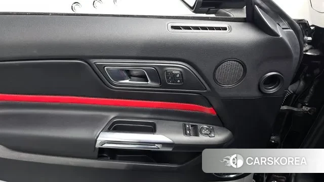 Ford Mustang id 3013638 из Кореи 9