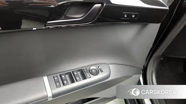 Hyundai Grandeur (GN7) id 3674999 из Кореи 9