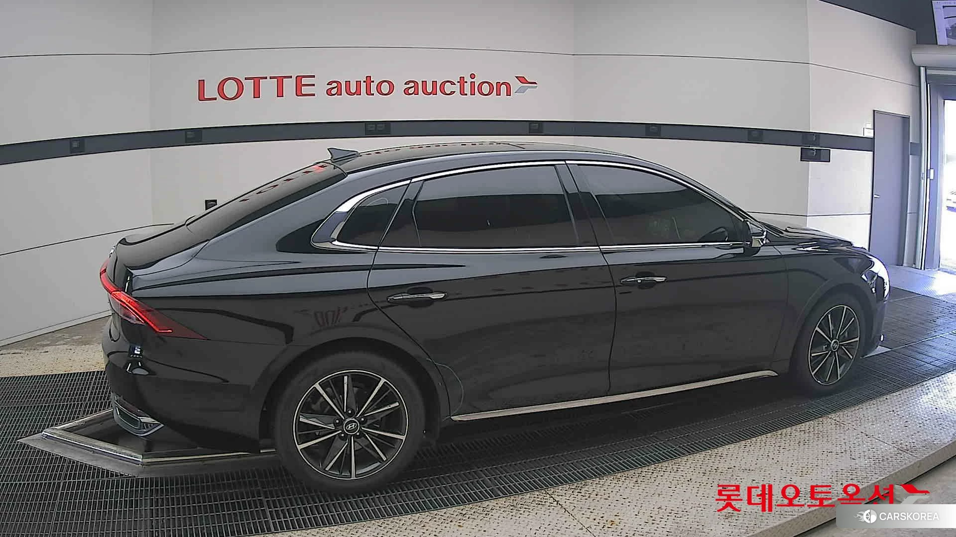 Hyundai Grandeur id 4679325 из Кореи 9