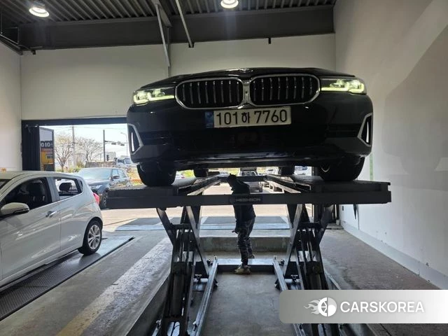 BMW 5 Series (G30) id 3922970 из Кореи 9