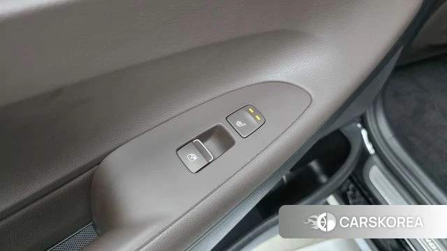 Hyundai The New Grandeur IG Hybrid id 4389324 из Кореи 9