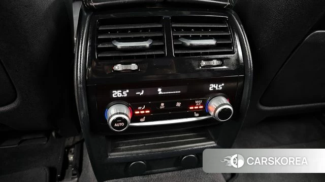 BMW 5 Series (G30) id 4233210 из Кореи 9