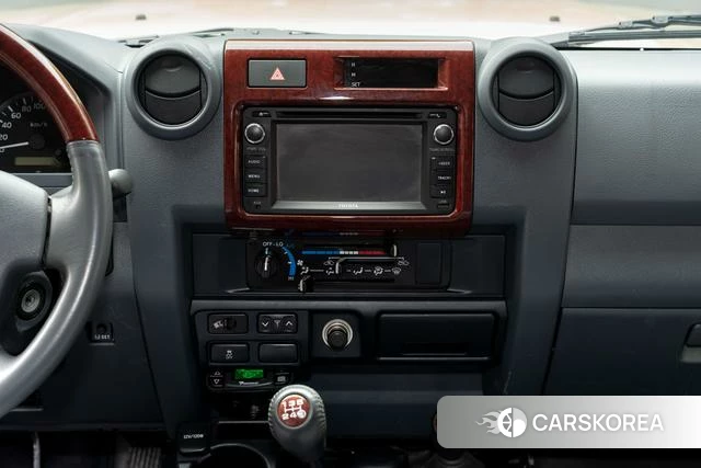 Toyota Land Cruiser 70 Series id 4239705 из Китая 9