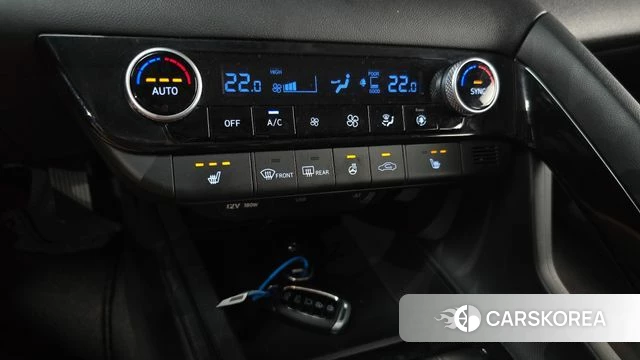 Hyundai Avante Hybrid (CN7) id 4561160 из Кореи 9