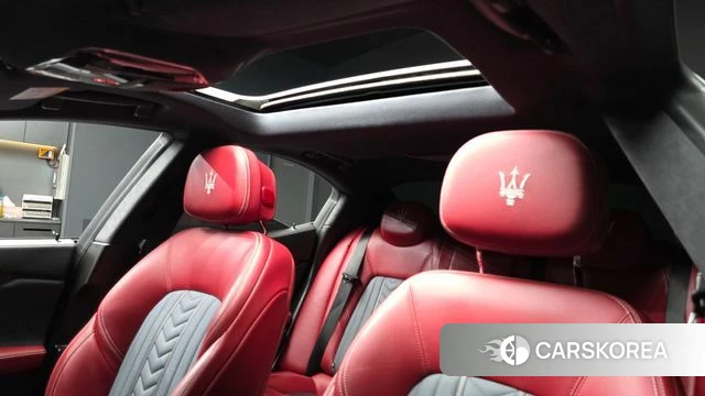 Maserati Ghibli id 4609190 из Кореи 9