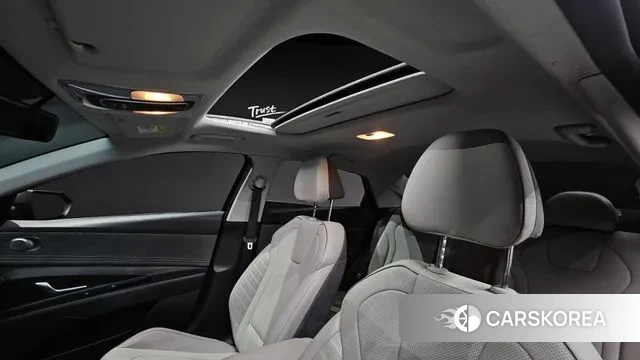 Hyundai Avante (CN7) id 3422626 из Кореи 9