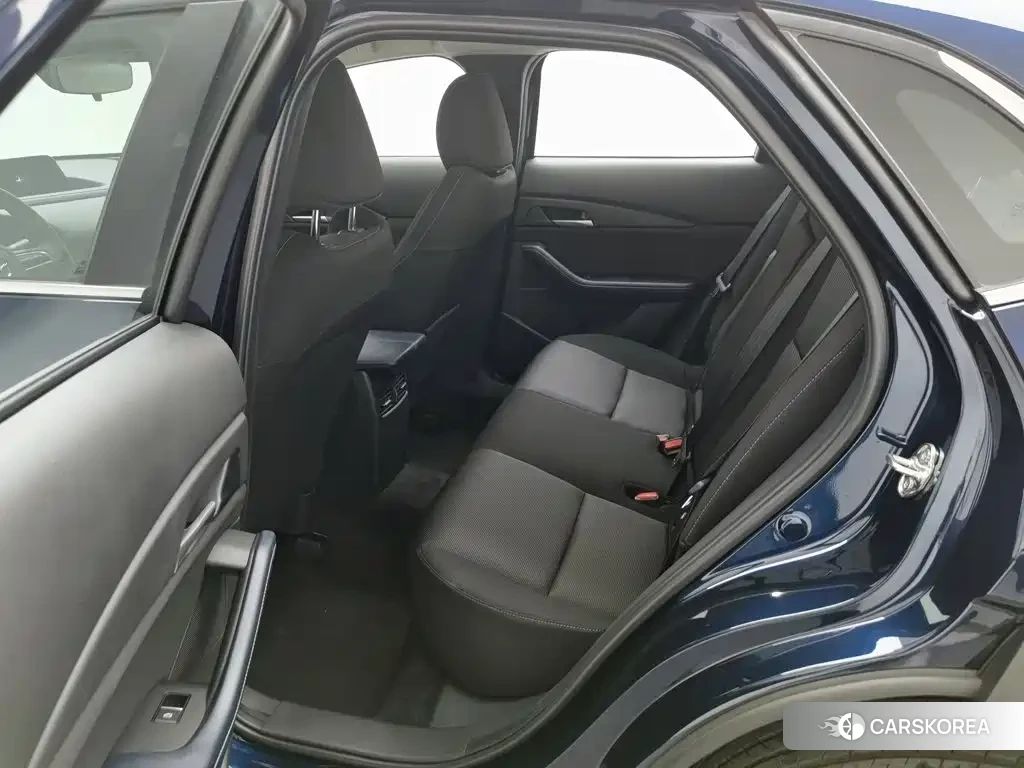 Mazda CX-30 id 4654527 из Китая 9