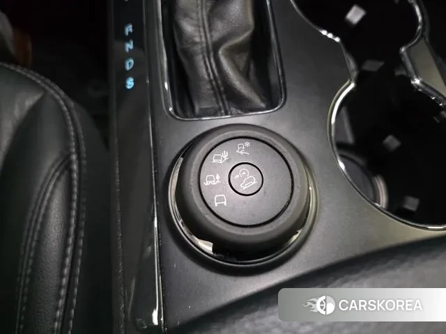 Ford Explorer id 2966736 из Кореи 9