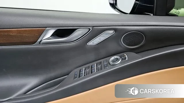 Genesis G80 (RG3) id 3007479 из Кореи 9