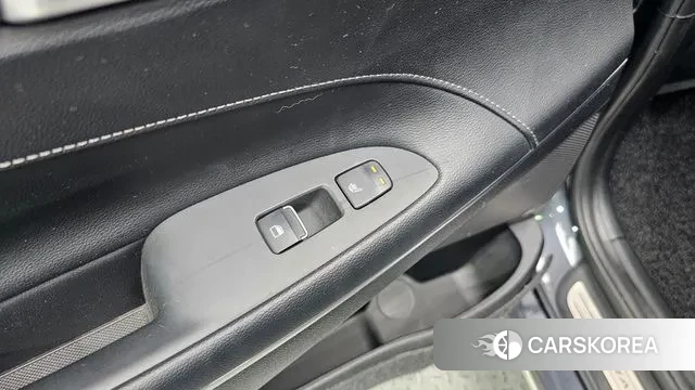 Hyundai Grandeur IG id 3009326 из Кореи 9