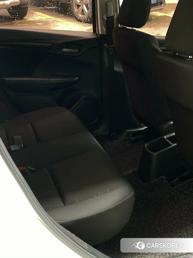 Honda Fit id 4240102 из Китая 9