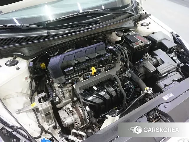 Hyundai Avante (CN7) id 2976355 из Кореи 9