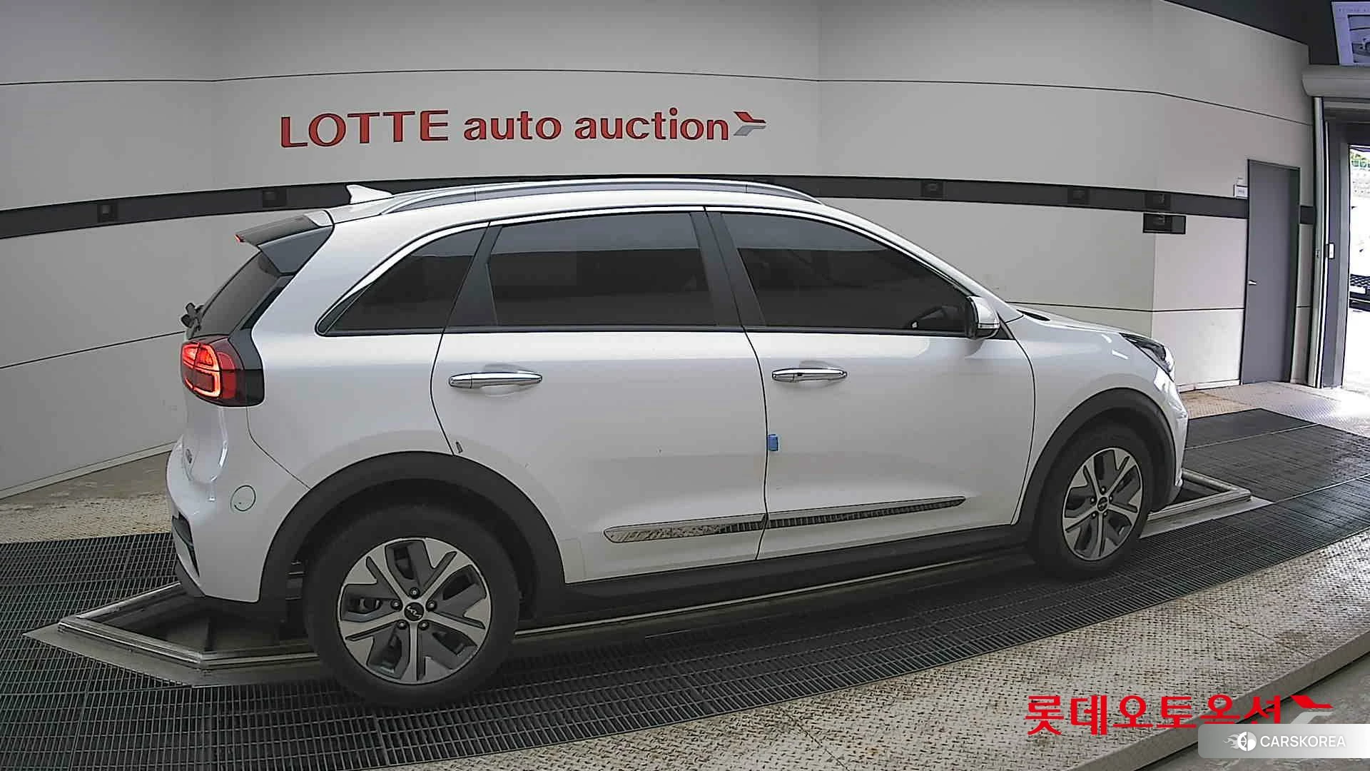 Kia Niro EV id 4347341 из Кореи 9