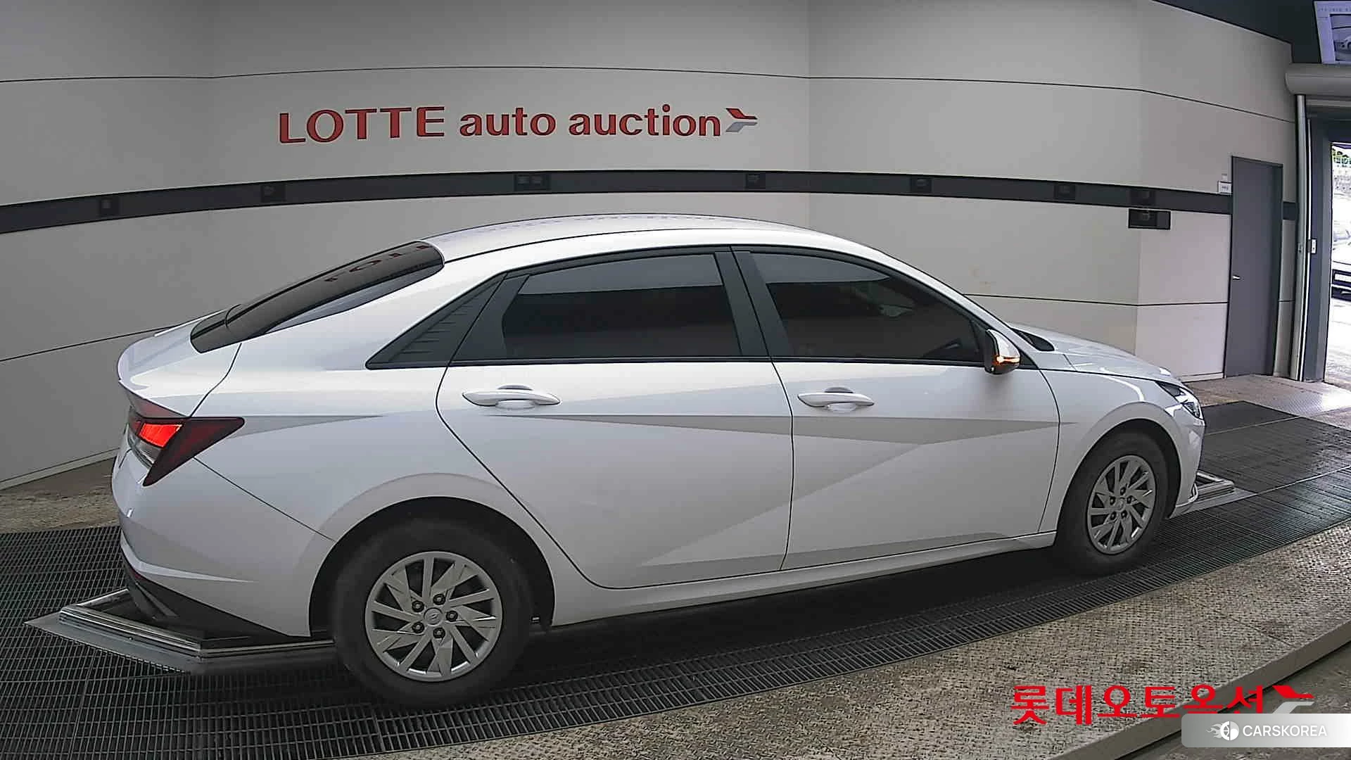 Hyundai Avante id 3869268 из Кореи 9