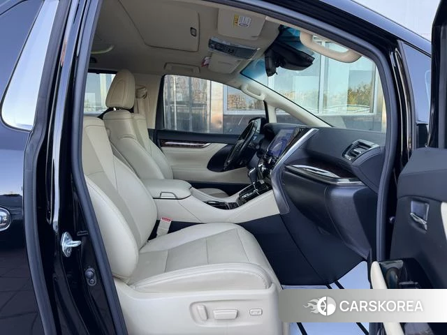 Toyota Elfa id 4258216 из Китая 9