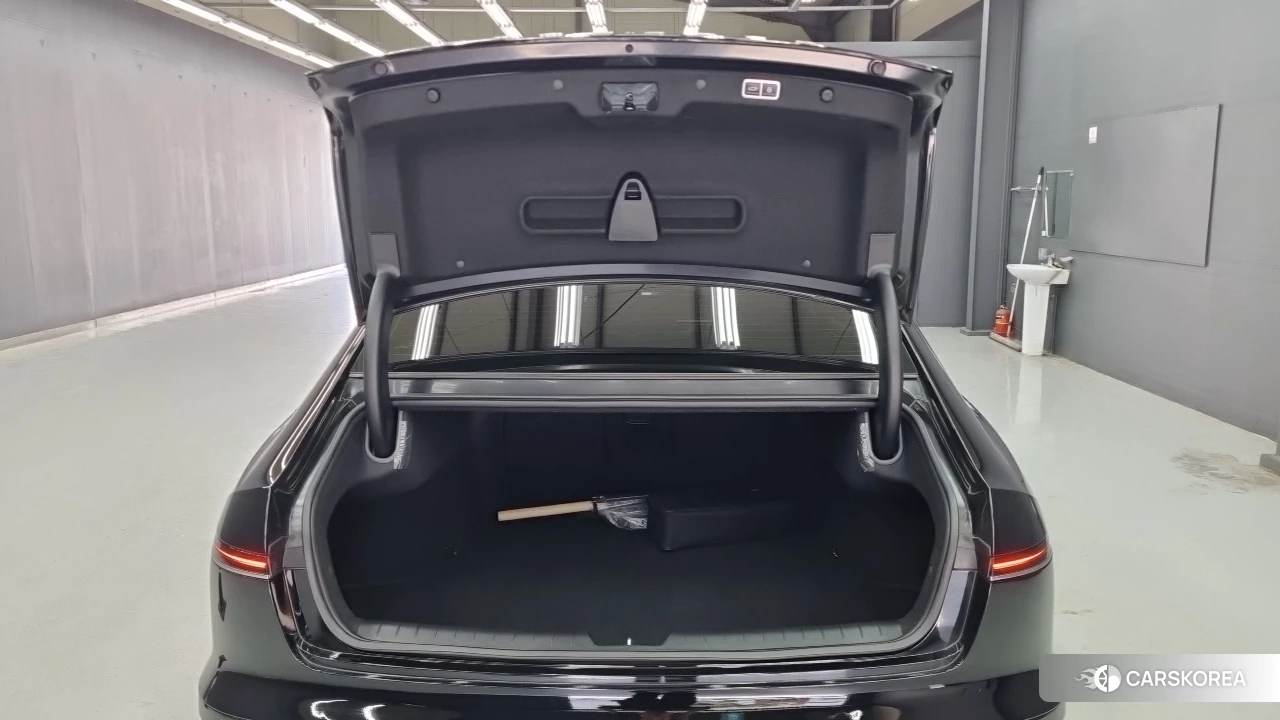 Hyundai Grandeur (GN7) id 4516788 из Кореи 9
