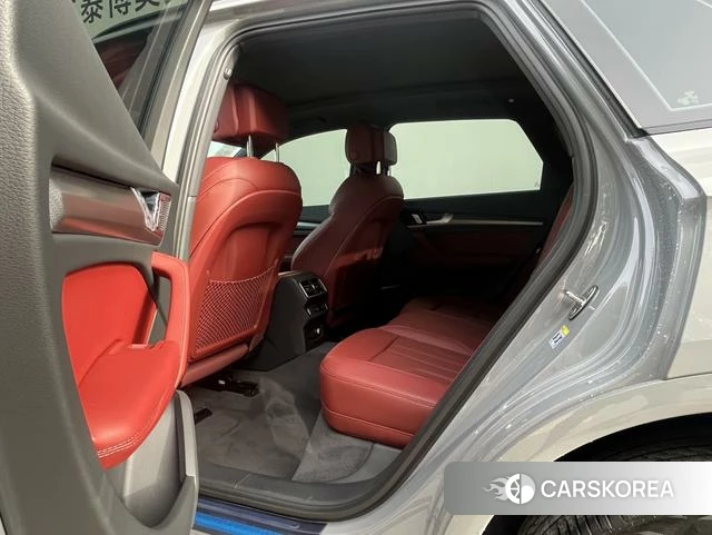 Audi Q5L id 4300421 из Китая 9