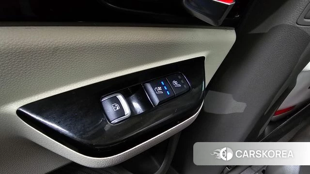 Kia Carnival 4th generation id 3827511 из Кореи 9