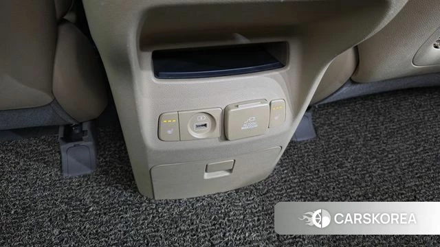 Kia All New Carnival id 4477661 из Кореи 9