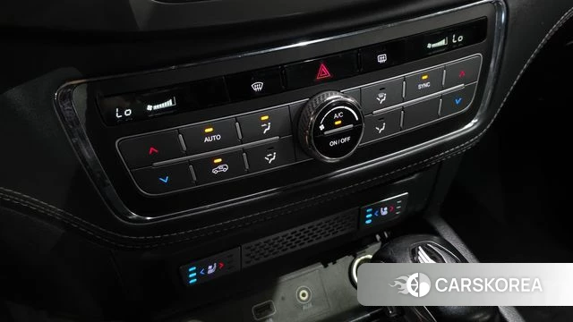 Ssangyong Rexton Sports Cannes id 4722360 из Кореи 9