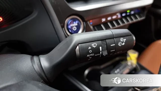 Lexus UX250h id 2902017 из Кореи 9