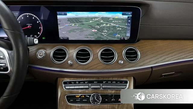 Mercedes-Benz E-Class W213 id 3866883 из Кореи 9