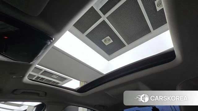 BMW 5 Series (G30) id 3834639 из Кореи 9